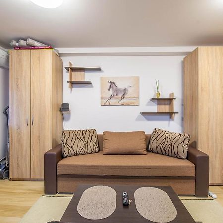 Studio Residence Militari M5 Chiajna Exteriör bild